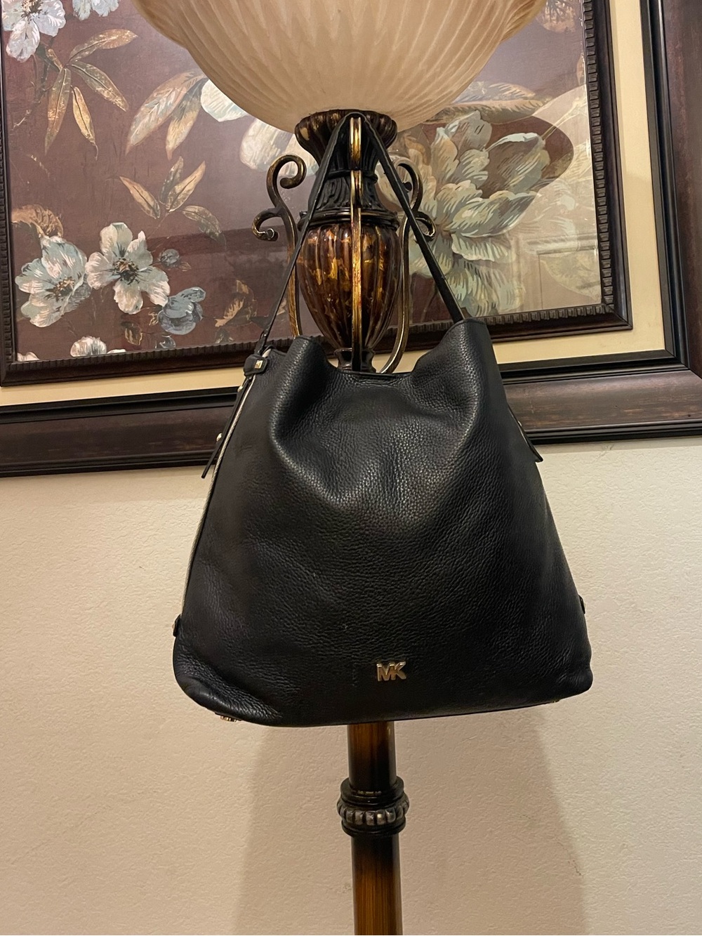 Michael Kors please check all picture of condition